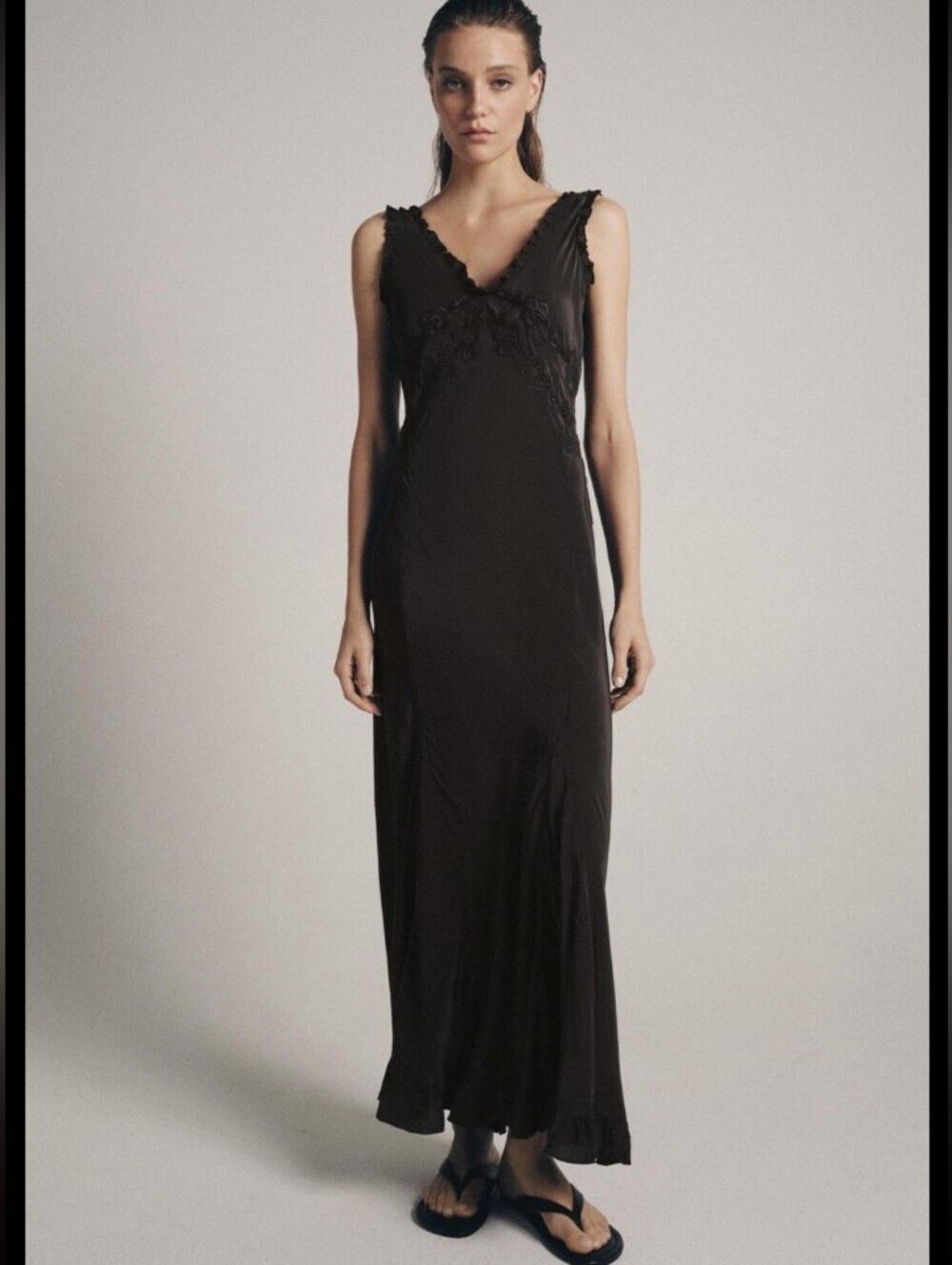 Zara Embroidered Long Dress ZW Collection - Picture 3 of 9